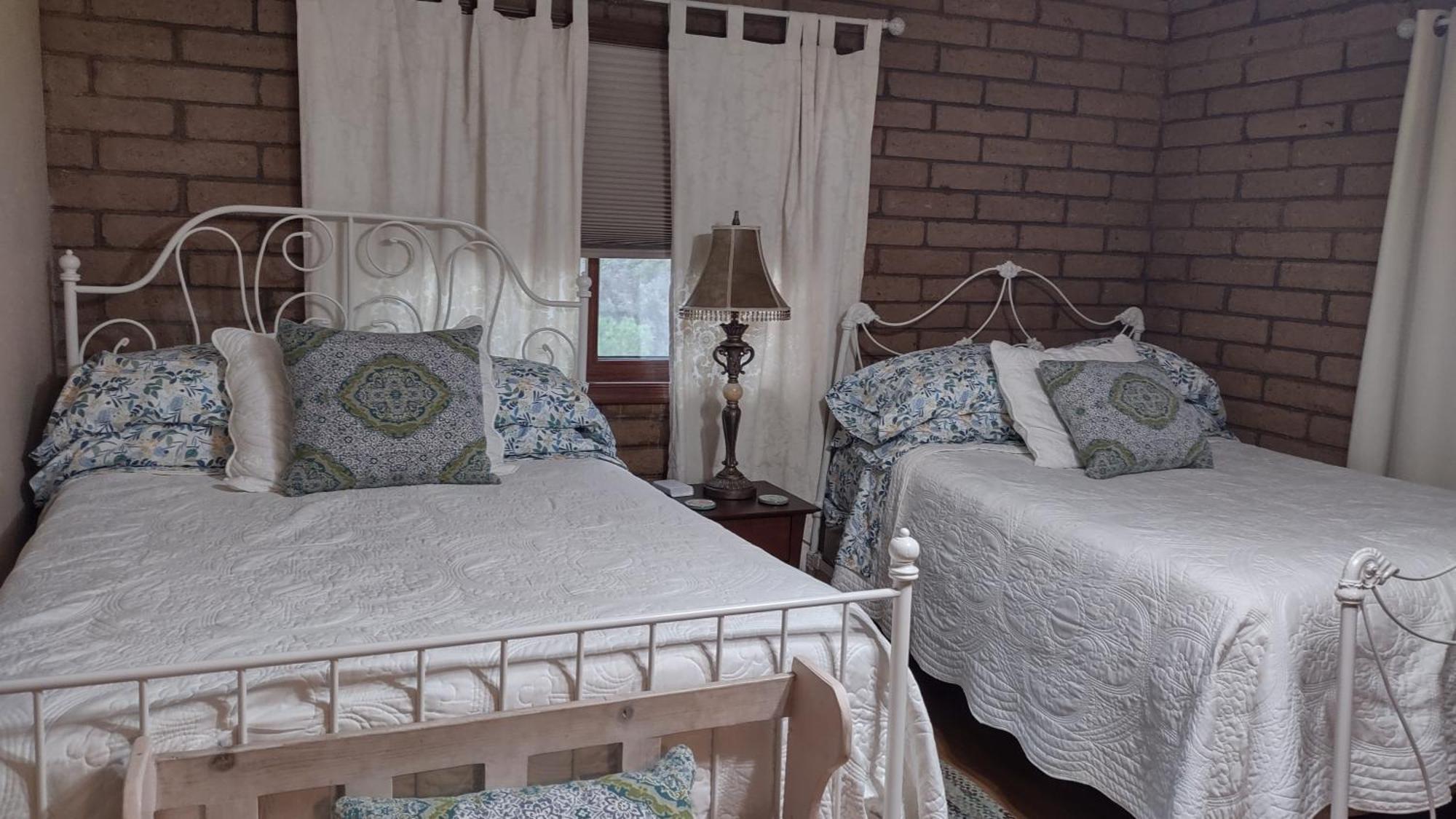 Rustic Rooms By Kings Canyon & Sequoia National Parks スコーバレー 部屋 写真